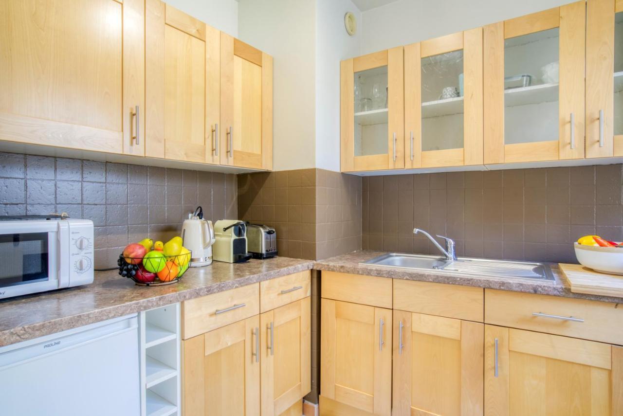 Appartement Cosy, Modern, Fully Equipped, Air Conditioning, Historical, Old Town, 1minute Walk From - 